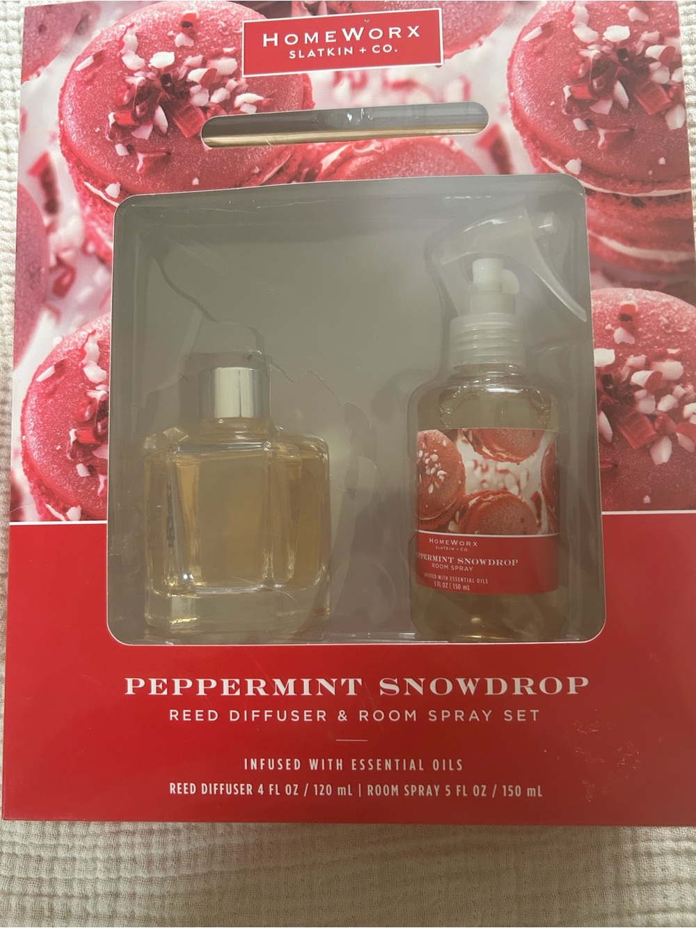 HomeWorx bt Slatkin & Co. Peppermint Snowdrop Reed Diffuser and Room Spray. New